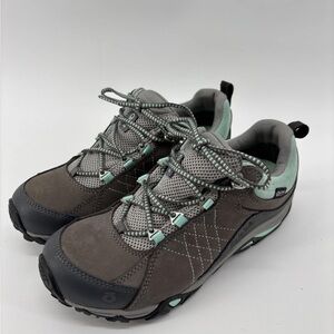 Oboz Women's Outdoor Hiking Shoes - Gray and Mint size 6